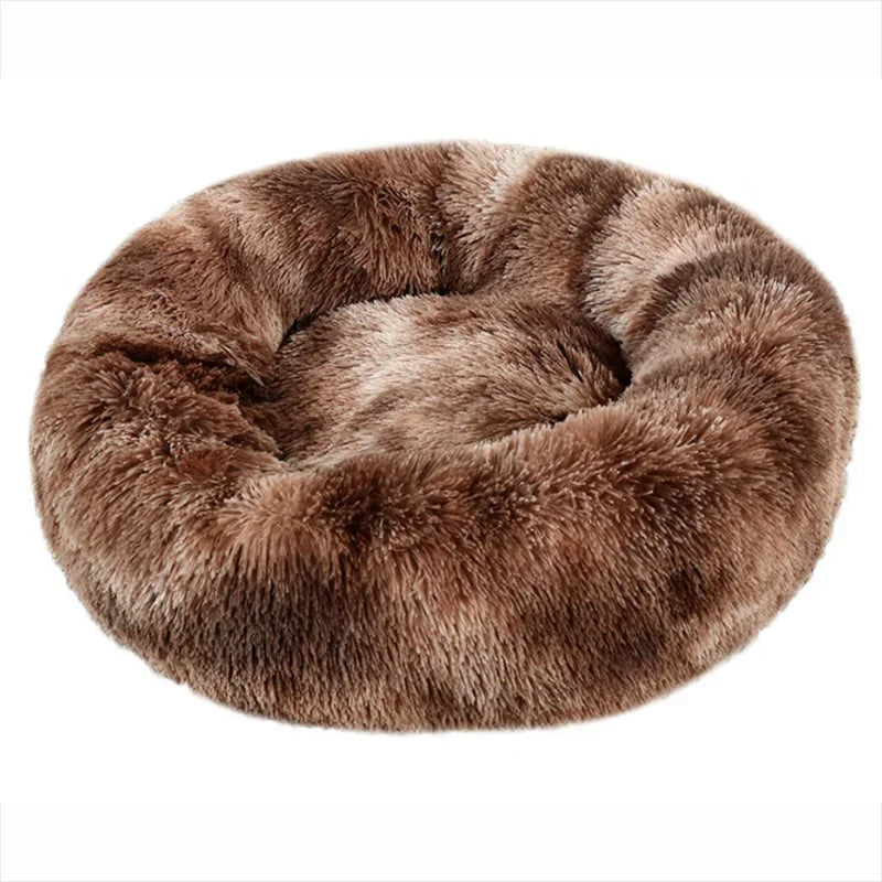 Super-soft plush round pet bed for winter.